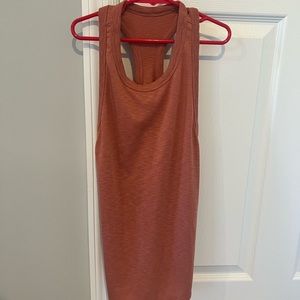 Women’s Vuori Sunrise Tank Never Worn - Sz Small